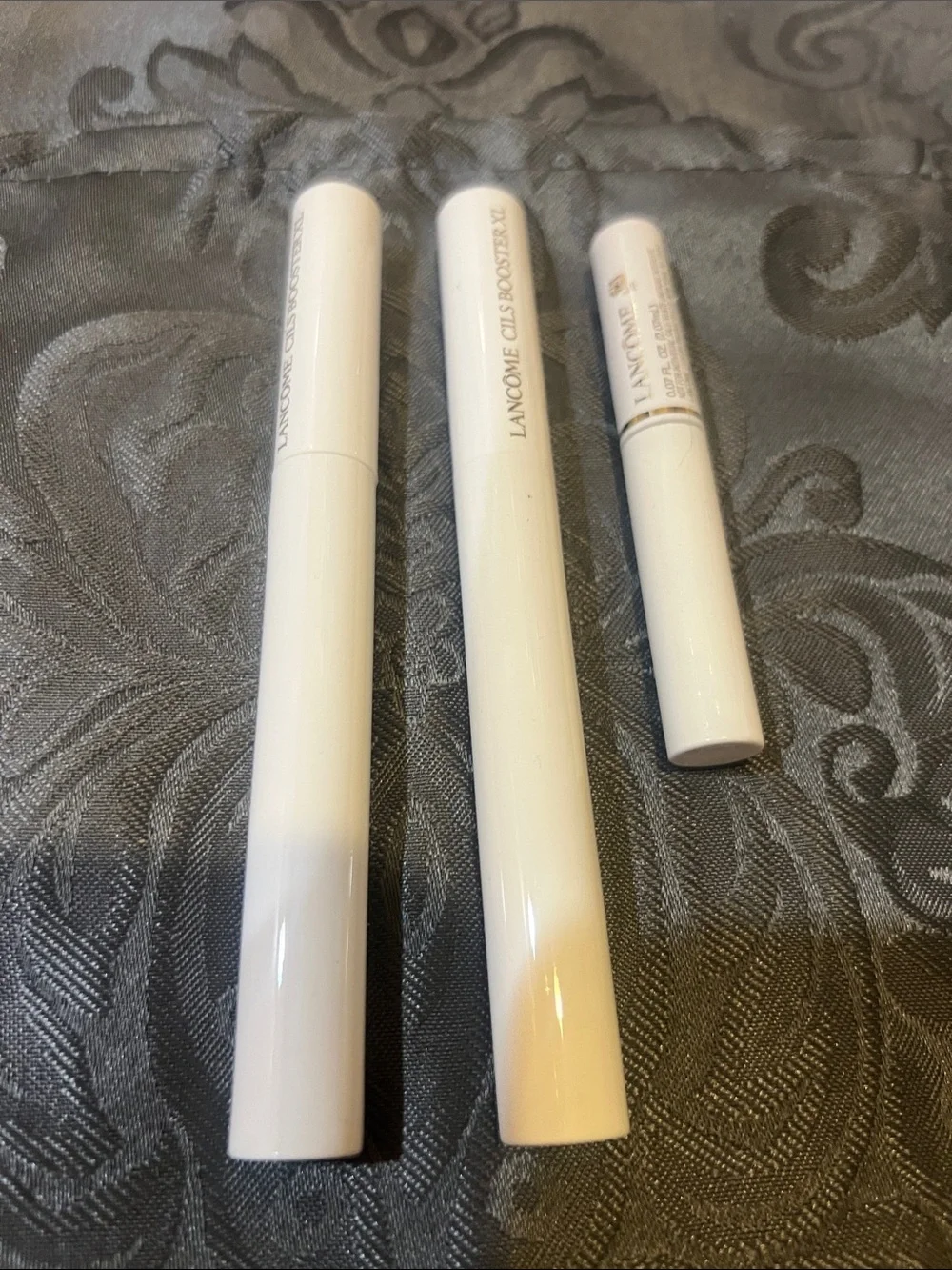 Lancôme Ribbed Velvet Light Pink Makeup Pouch with new mascara samples